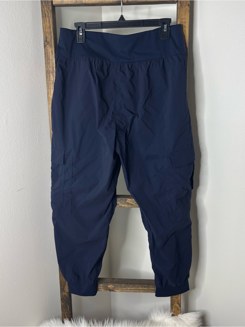 Anatomie Dark Navy Cargo Joggers Size L